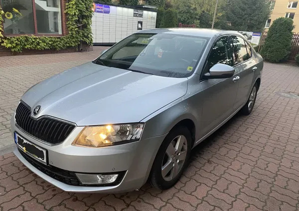 skoda Skoda Octavia cena 39900 przebieg: 234700, rok produkcji 2016 z Nowe